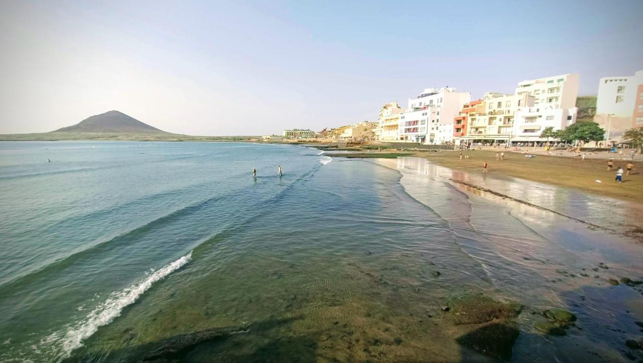 Alquilaencanarias-Medano Tio Claudio Beachfront エル・メダノ エクステリア 写真