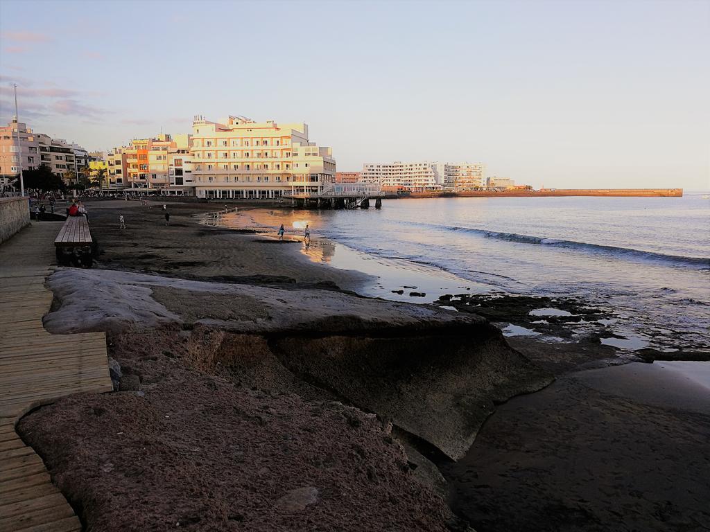 Alquilaencanarias-Medano Tio Claudio Beachfront エル・メダノ エクステリア 写真